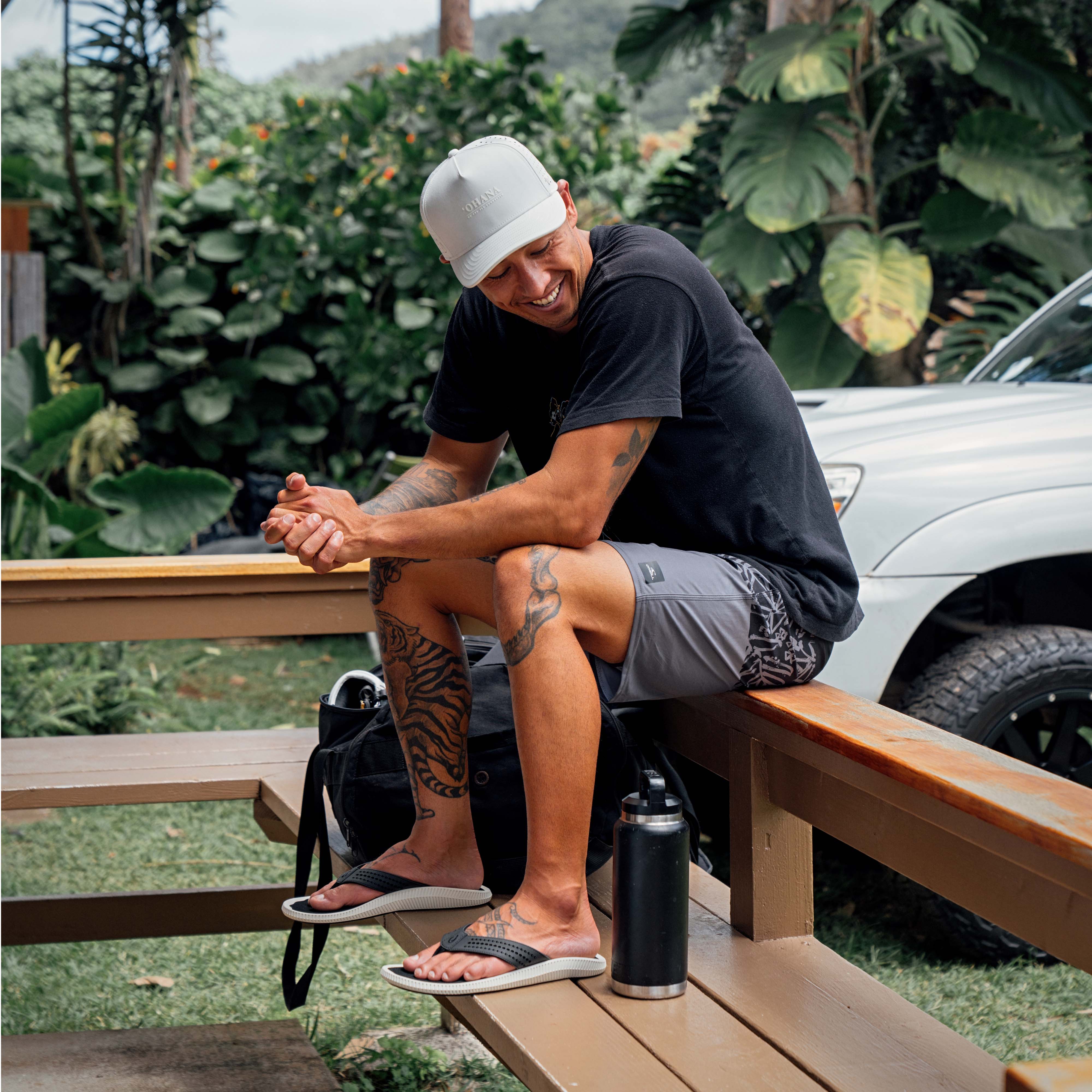 Alternative view of Ulele | OluKai x melin - Black